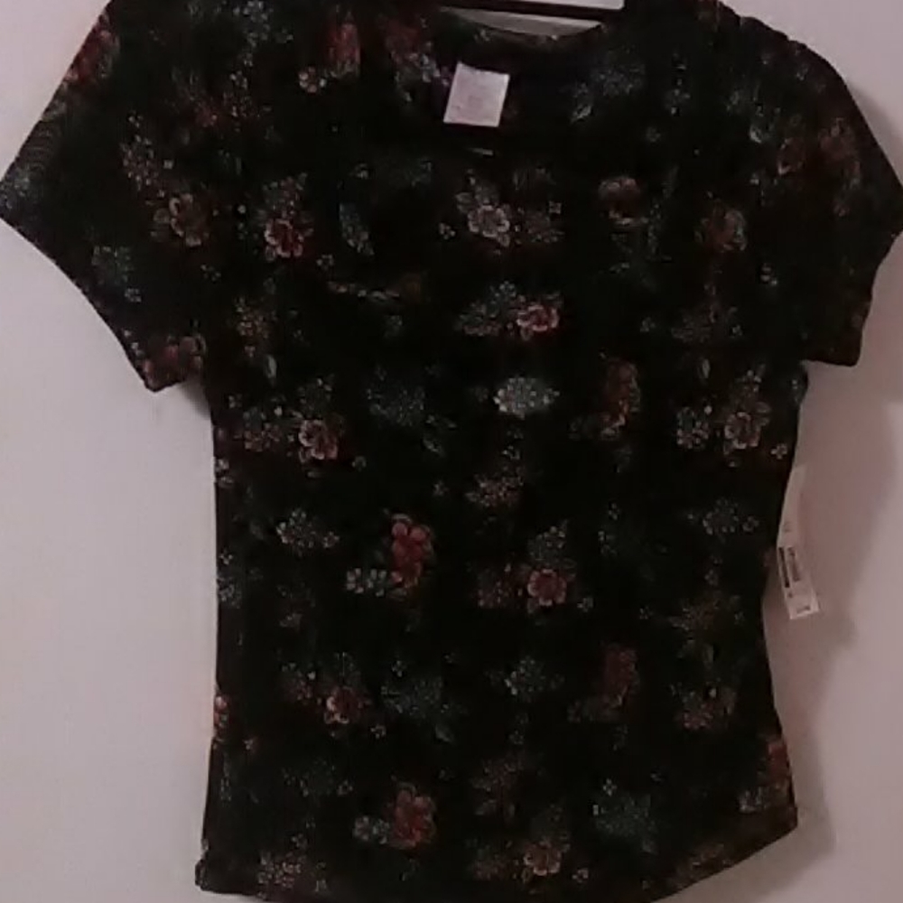 Juniors top